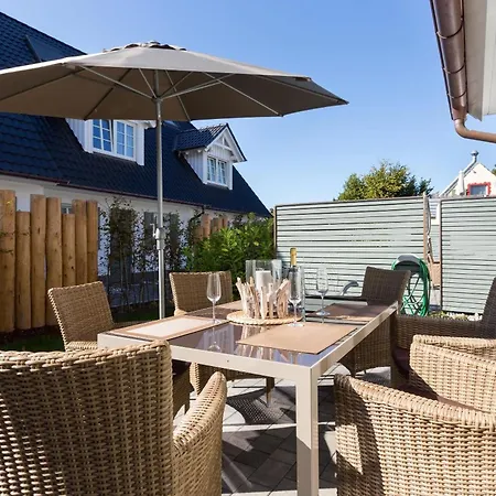 Mare Holiday home Zingst